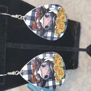 #D 🐄 Cow Faux Leather Earrings 🐮🐮🐄